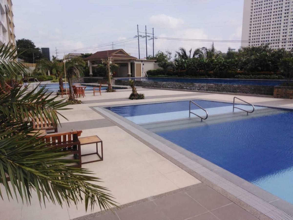 Viera Residence Manila Luaran gambar