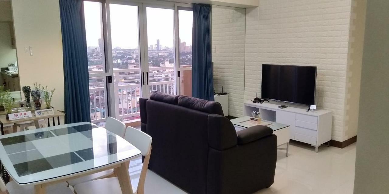 Viera Residence Manila Luaran gambar
