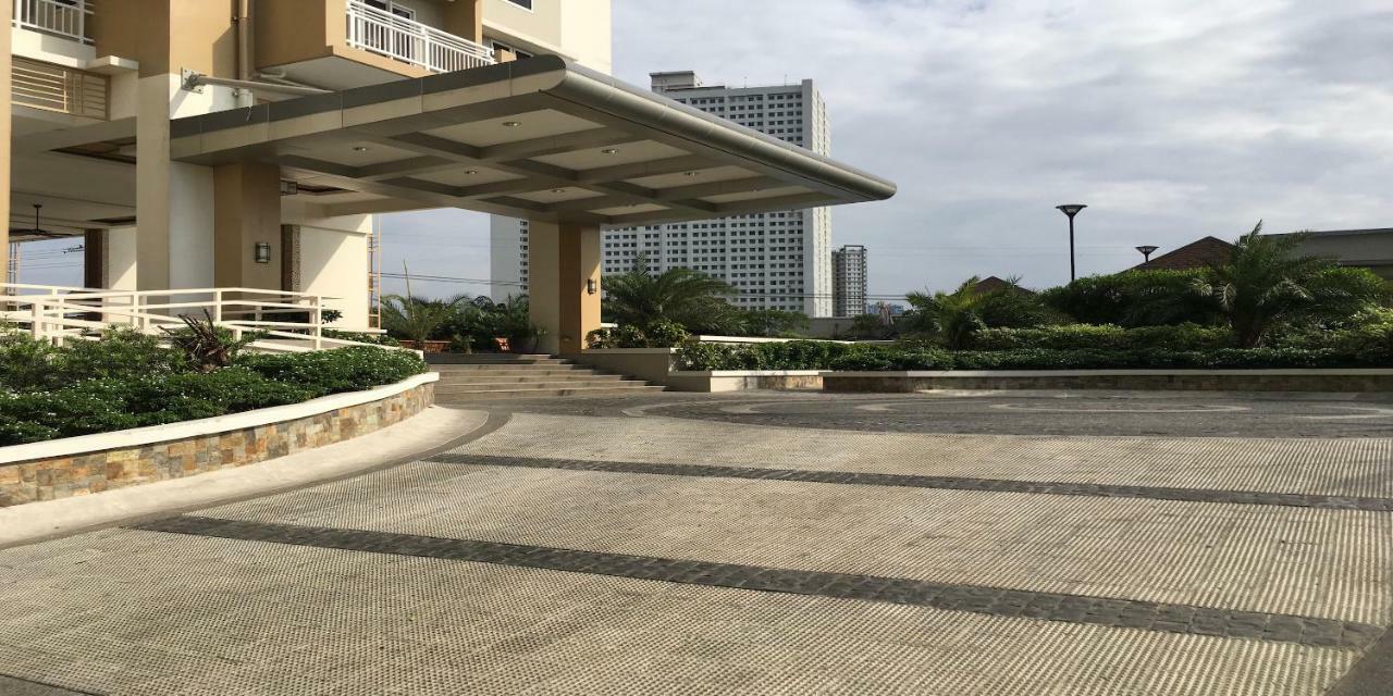 Viera Residence Manila Luaran gambar
